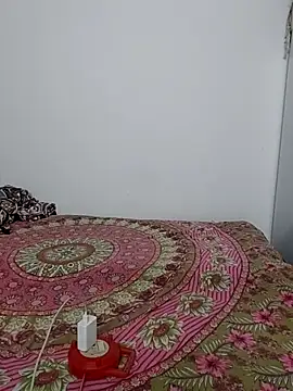 Snapshot of Cute-manisha chatting on 04-21-26, 02:26 Cute-manisha online show from 04-21-26, 02:26