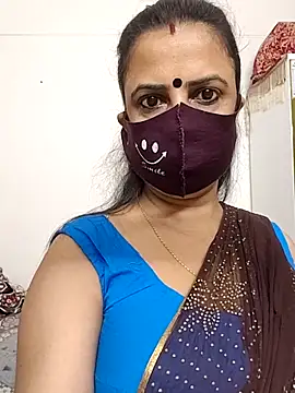 Snapshot of Cute-manisha chatting on 04-24-26, 01:08 Cute-manisha online show from 04-24-26, 01:08