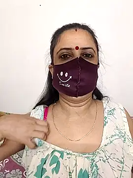 Snapshot of Cute-manisha chatting on 04-26-26, 01:47 Cute-manisha online show from 04-26-26, 01:47