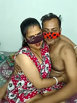 Snapshot of Cute-manisha chatting on 04-27-26, 03:37 Cute-manisha online show from 04-27-26, 03:37
