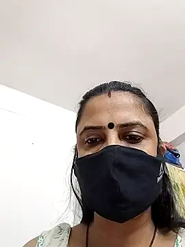Snapshot of Cute-manisha chatting on 05-05-26, 03:58 Cute-manisha online show from 05-05-26, 03:58