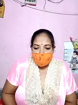 Snapshot of Hotty-rumi chatting on 01-28-25, 05:46 Hotty-rumi online show from 01-28-25, 05:46