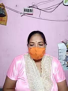 Snapshot of Hotty-rumi chatting on 02-08-25, 06:12 Hotty-rumi online show from 02-08-25, 06:12