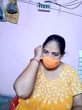 Snapshot of Hotty-rumi chatting on 02-18-25, 04:16 Hotty-rumi online show from 02-18-25, 04:16