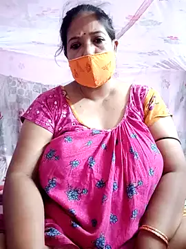 Snapshot of Hotty-rumi chatting on 02-20-25, 01:57 Hotty-rumi online show from 02-20-25, 01:57
