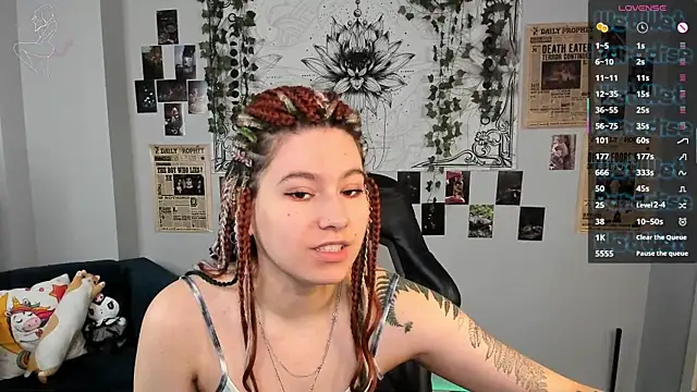 Bonni Meiz online show from 11-18-25, 03:01