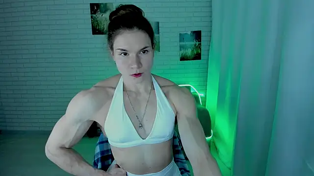 Snapshot of Lisa_Ray chatting on 12-19-25, 10:50 Lisa Ray online show from 12-19-25, 10:50