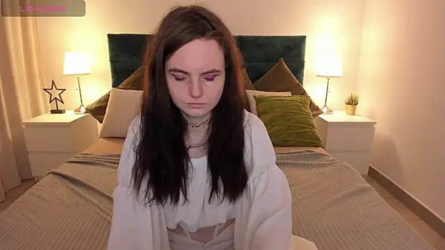 Snapshot of AmA_lia_ chatting on 02-07-25, 08:22 AmA lia online show from 02-07-25, 08:22