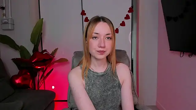 Maddy Garcia online show from 02-11-25, 02:57