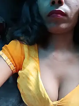 Snapshot of Kajal__Mehra chatting on 05-16-26, 11:42 Kajal Mehra online show from 05-16-26, 11:42