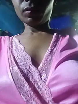 Snapshot of Kajal__Mehra chatting on 06-07-26, 04:22 Kajal Mehra online show from 06-07-26, 04:22