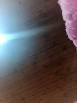 Snapshot of Darly_Gomez chatting on 09-11-25, 10:37 Darly Gomez online show from 09-11-25, 10:37