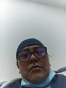 Darly Gomez online show from 05-18-26, 07:14