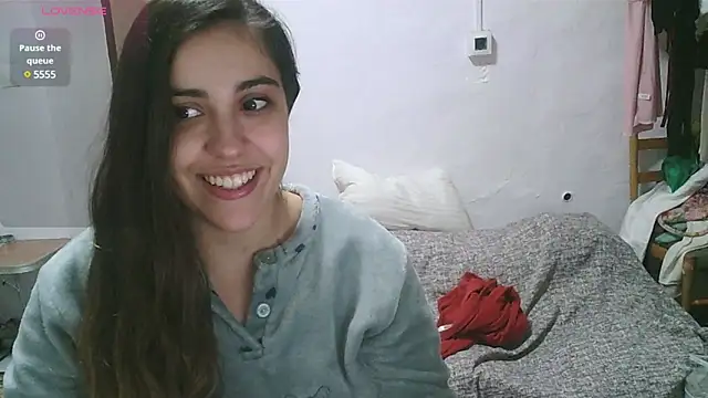 Ursumi1 online show from 01-25-25, 07:28