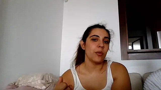 Ursumi1 online show from 10-15-25, 09:53