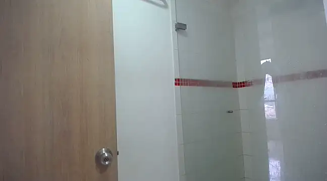 Snapshot of aria_jhonsson chatting on 03-05-25, 05:08 aria jhonsson online show from 03-05-25, 05:08