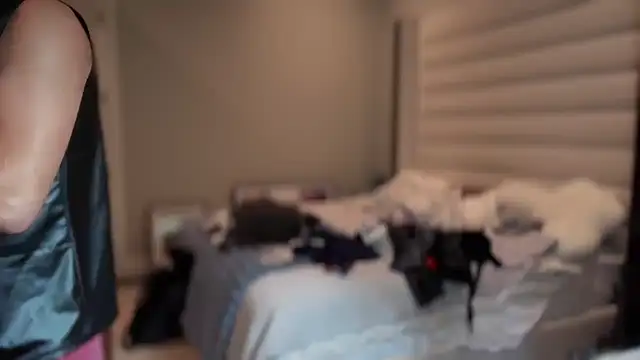 Snapshot of 69woodinson chatting on 09-12-25, 05:13 69woodinson online show from 09-12-25, 05:13