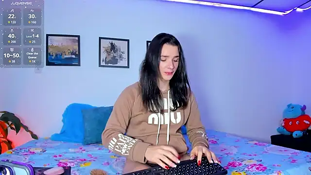 elafranco  online show from 11-04-25, 04:50