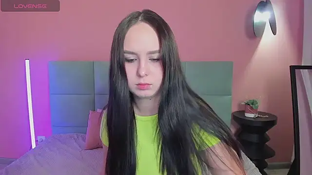 BeatriceReeves online show from 11-29-25, 01:08