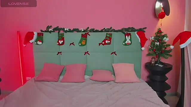 BeatriceReeves online show from 01-07-26, 01:19