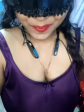 Sexy Mona Bhabhi online show from 01-28-25, 09:30