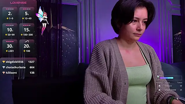 Snapshot of Ishtar_Divine chatting on 10-11-25, 03:50 Ishtar Divine online show from 10-11-25, 03:50