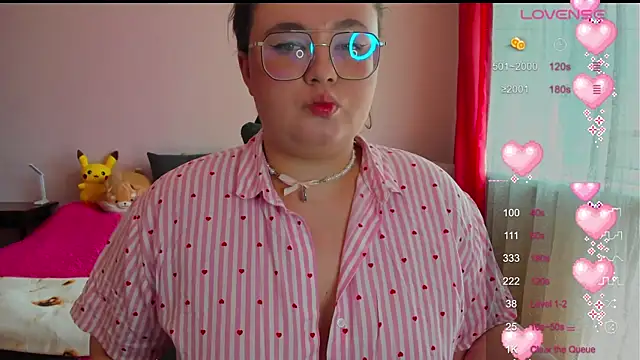 Snapshot of Jessica_Joy chatting on 06-18-26, 06:35 Jessica Joy online show from 06-18-26, 06:35