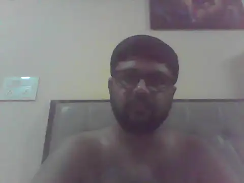 Snapshot of SexyyMotaLund57 chatting on 05-27-26, 02:36 SexyyMotaLund57 online show from 05-27-26, 02:36