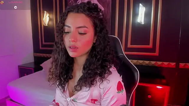 yaya23x online show from 04-11-26, 01:37