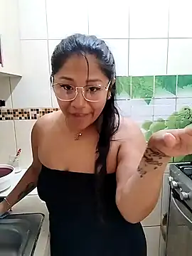 Snapshot of ineliveca chatting on 01-07-25, 05:42 ineliveca online show from 01-07-25, 05:42