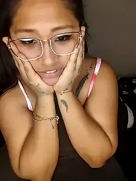 Snapshot of ineliveca chatting on 01-08-25, 02:46 ineliveca online show from 01-08-25, 02:46