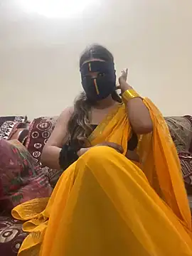 HoneyBearCpl online show from 01-02-25, 04:02