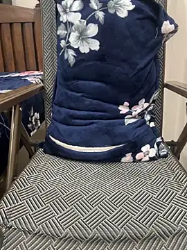 Snapshot of HoneyBearCpl chatting on 02-08-26, 03:48 HoneyBearCpl online show from 02-08-26, 03:48