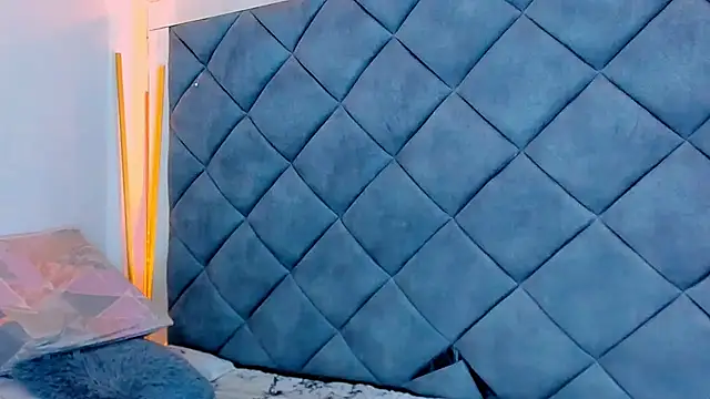 Nellyhills online show from 02-21-25, 04:16