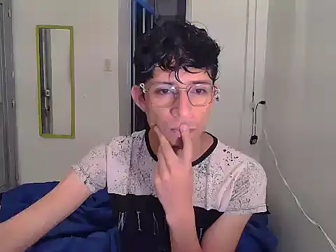 Sweet c4mer0n online show from 03-20-26, 08:57