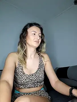 AudreyJoy online show from 01-18-25, 10:28