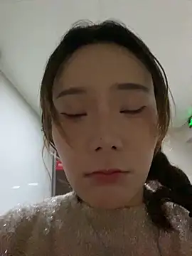 ChuChu1991 online show from 10-12-25, 11:09