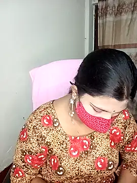 Snapshot of Hot-Angel_ chatting on 02-01-25, 12:18 Hot-Angel online show from 02-01-25, 12:18