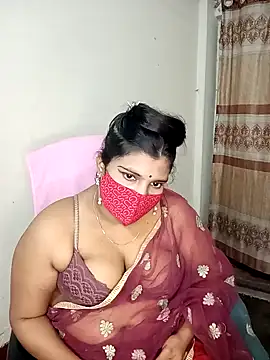 Snapshot of Hot-Angel_ chatting on 02-02-25, 03:21 Hot-Angel online show from 02-02-25, 03:21