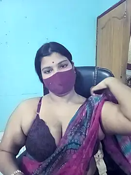Snapshot of Hot-Angel_ chatting on 09-27-25, 11:10 Hot-Angel online show from 09-27-25, 11:10