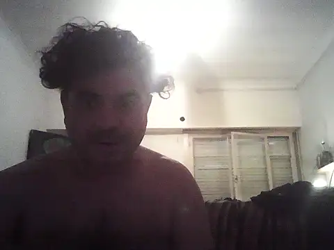 Snapshot of CCComandante chatting on 06-25-26, 06:56 CCComandante online show from 06-25-26, 06:56