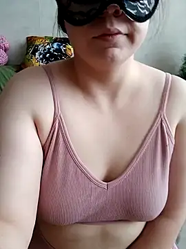 Snapshot of Miranda_Nancy chatting on 01-31-25, 10:20 Miranda Nancy online show from 01-31-25, 10:20