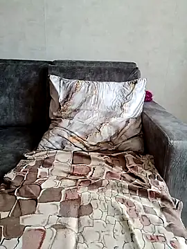 Snapshot of Miranda_Nancy chatting on 03-21-25, 11:33 Miranda Nancy online show from 03-21-25, 11:33