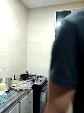 Snapshot of Black_Diamon_ chatting on 12-11-24, 08:15 Black Diamon online show from 12-11-24, 08:15