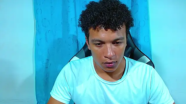 Snapshot of Black_Diamon_ chatting on 03-11-25, 09:24 Black Diamon online show from 03-11-25, 09:24