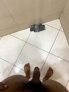 Lahcene online show from 10-13-25, 05:46