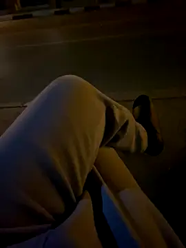 Lahcene online show from 11-28-25, 08:33