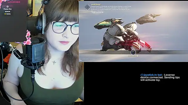 Snapshot of HannahCastle96 chatting on 02-06-26, 12:59 HannahCastle96 online show from 02-06-26, 12:59