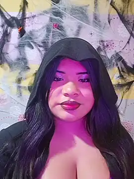 Snapshot of CANELA_9911 chatting on 10-23-25, 12:43 CANELA 9911 online show from 10-23-25, 12:43