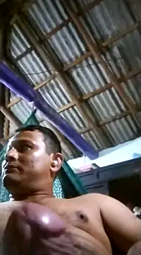 Snapshot of Feli230990 chatting on 03-10-25, 04:28 Feli230990 online show from 03-10-25, 04:28